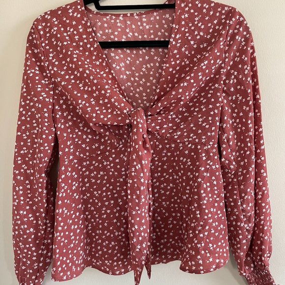 Floral Front-tie Blouse - Picture 5 of 5